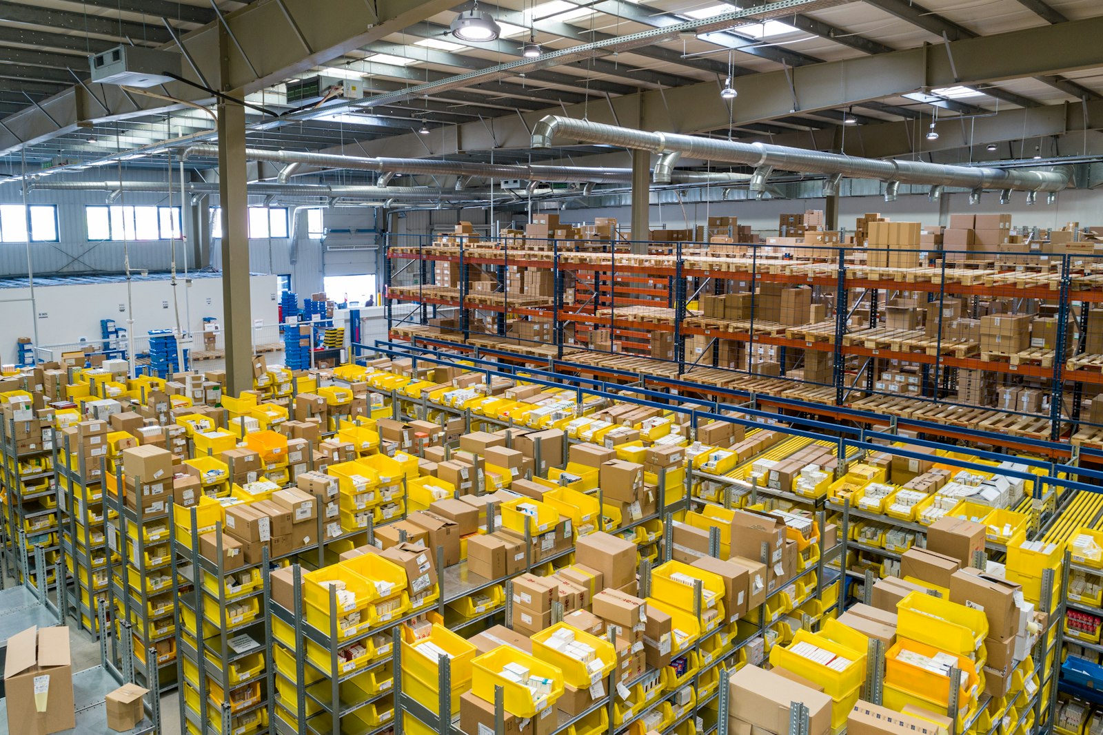 Inventur App und mobiler Wareneingang: Artikel wird per Barcode-Scan gebucht